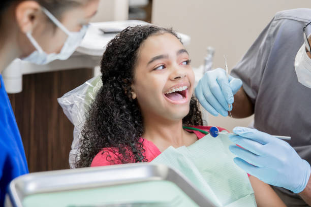 Best Broken or Cracked Tooth Emergency Dentist in Nevada, IA
